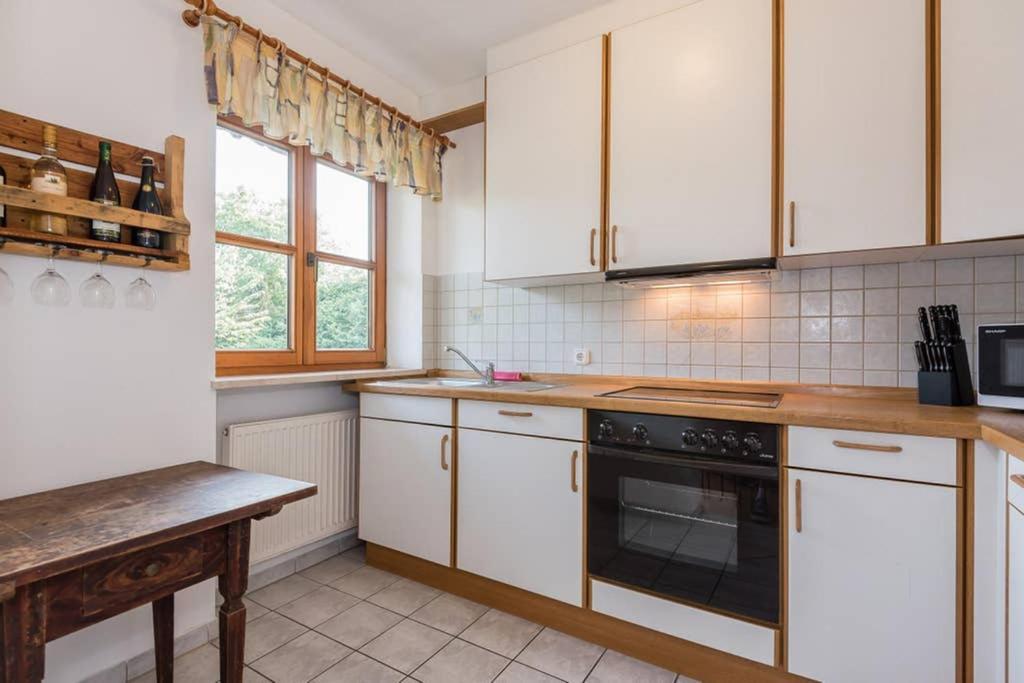 Bergmann Apartment Burgkirchen an der Alz Luaran gambar